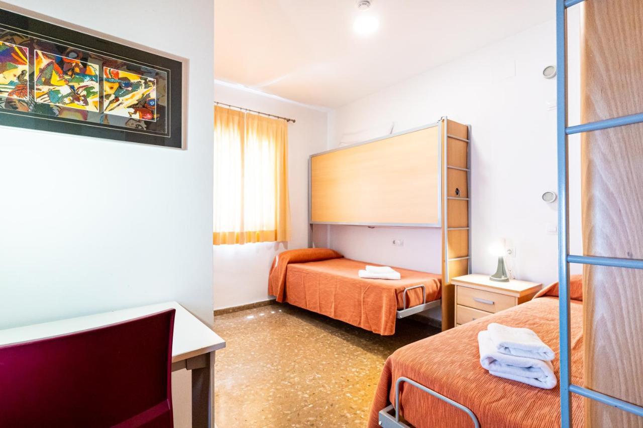 Albergue Inturjoven Marbella Exterior photo